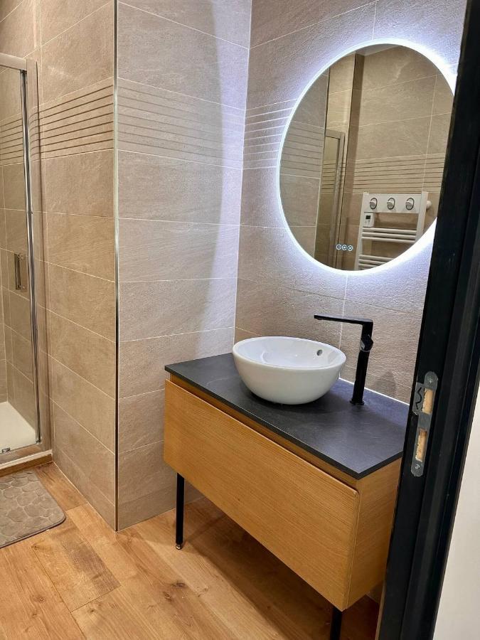 Les Appartements Du Palais Каркассон Экстерьер фото